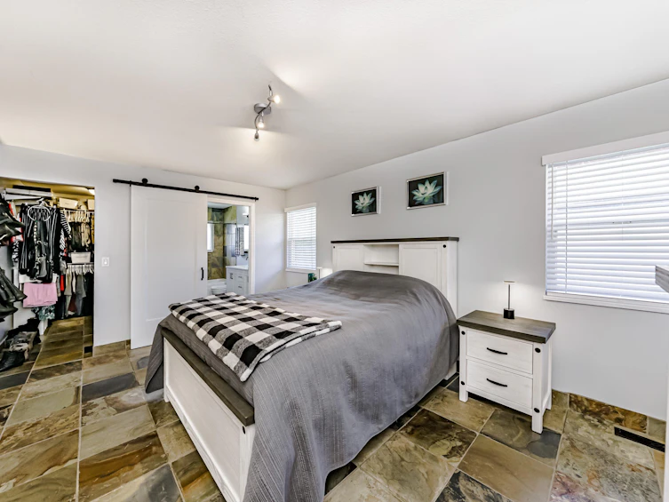 20114 120a Avenue, Maple Ridge, BC, V2X 3M3 - 11