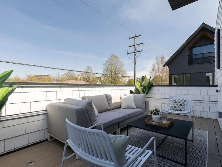 2652 E 38th Avenue, Vancouver, BC, V5R 3M7 - 27