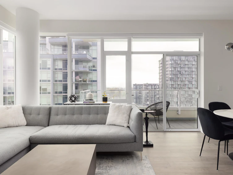 1601-8533 River District, Vancouver, BC, V5S 0H2 - 2