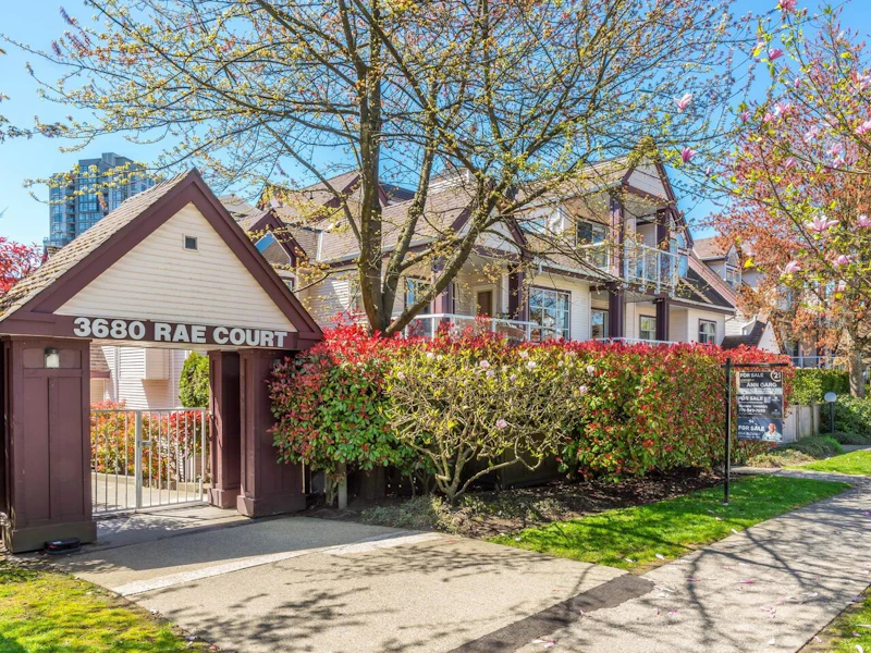 102 - 3680 Rae Avenue, Vancouver BC V5R 2P5