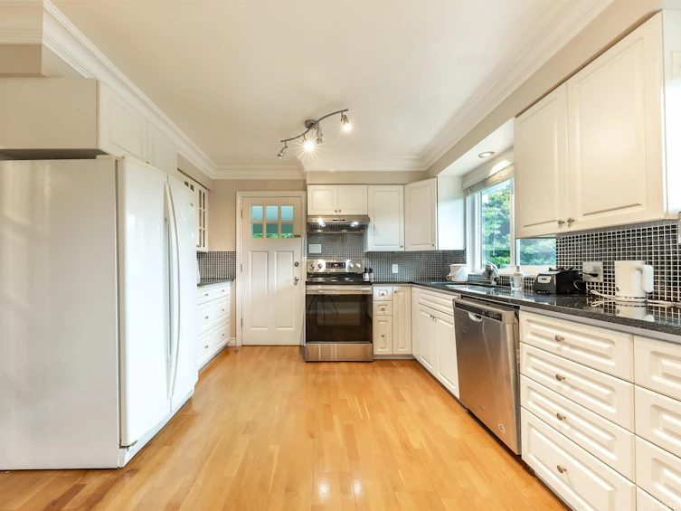 769 Westcot Place, West Vancouver, BC, V7S 1P1 - 12