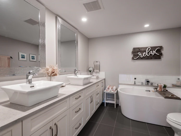 208-1441 Blackwood Street, Surrey, BC, V4B 3V6 - 22