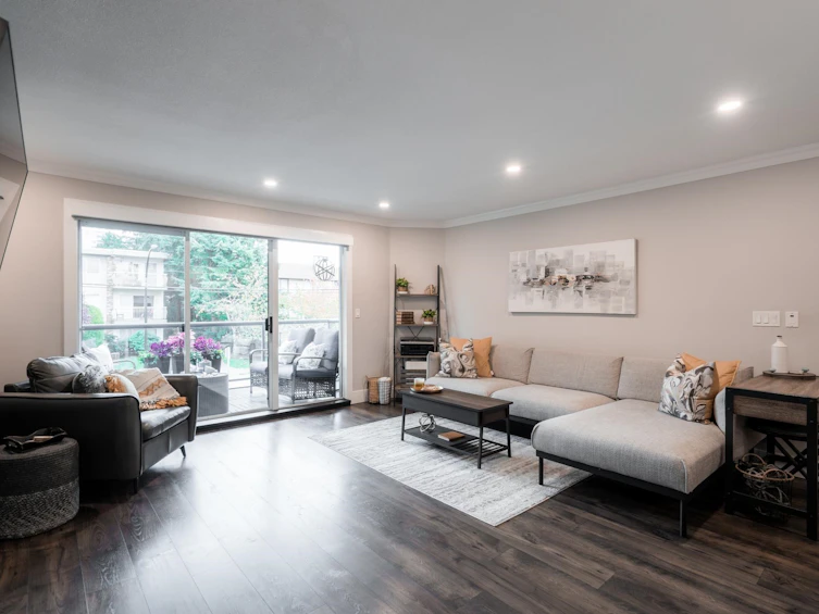 208-1441 Blackwood Street, Surrey, BC, V4B 3V6 - 14