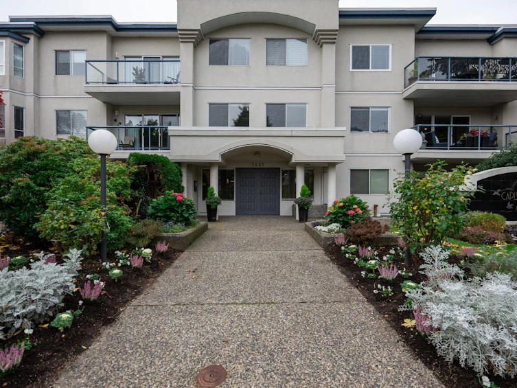 208-1441 Blackwood Street, Surrey, BC, V4B 3V6 - 35