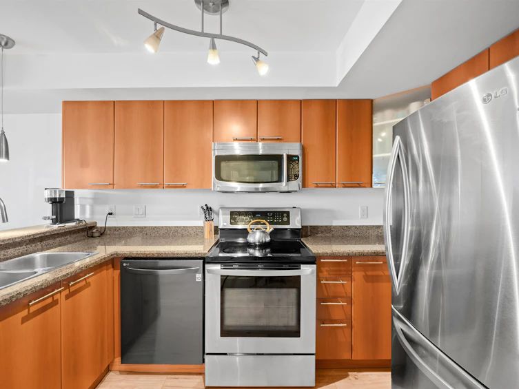 203-1718 Venables Street, Vancouver, BC, V5L 2H4 - 8