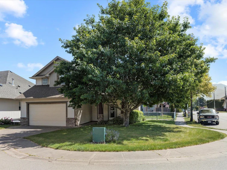 6796 Sheffield Way, Chilliwack, BC, V2R 5T1 - 2