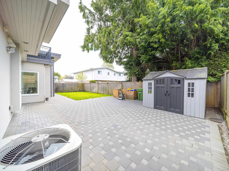 8920 Sierpina Drive, Richmond, BC, V7A 4N1 - 33