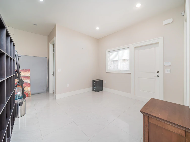 8920 Sierpina Drive, Richmond, BC, V7A 4N1 - 31