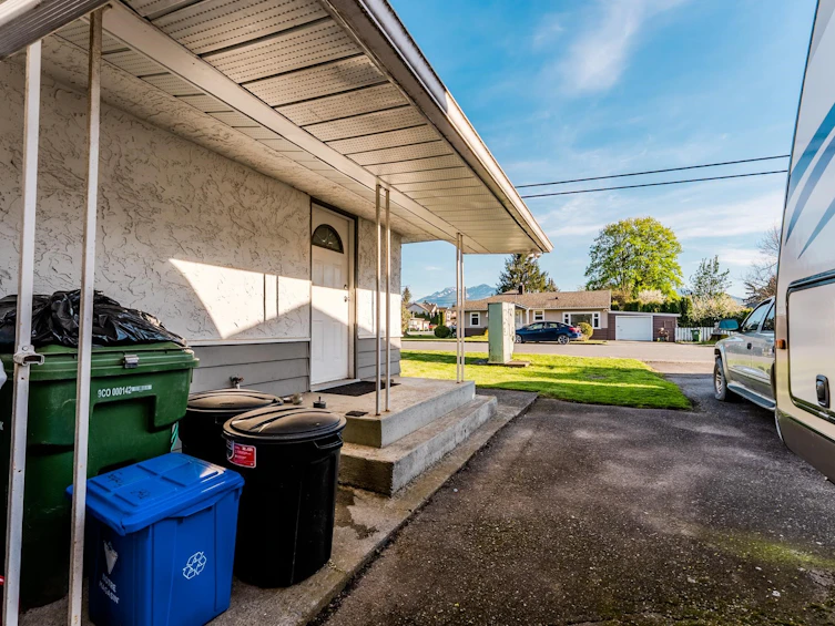 9385 Broadway Street, Chilliwack, BC, V2P 5T8 - 10