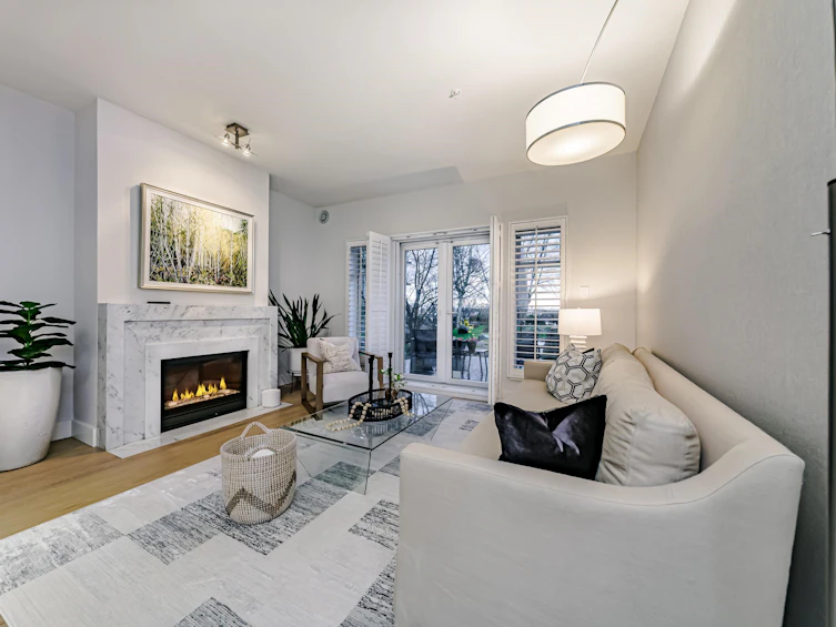 2070 E Kent Avenue South Avenue, Vancouver, BC, V5P 4X2 - 3