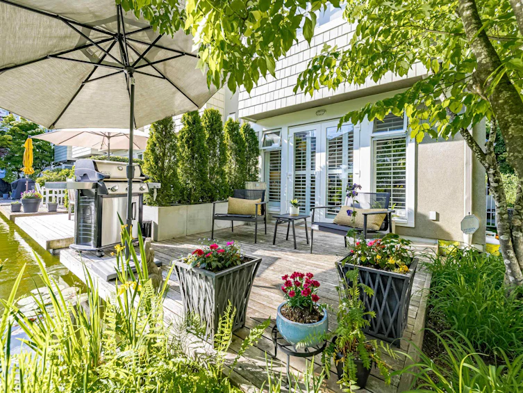 2070 E Kent Avenue South Avenue, Vancouver, BC, V5P 4X2 - 2