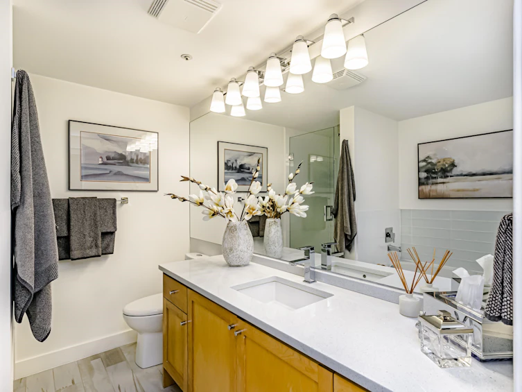 2070 E Kent Avenue South Avenue, Vancouver, BC, V5P 4X2 - 20