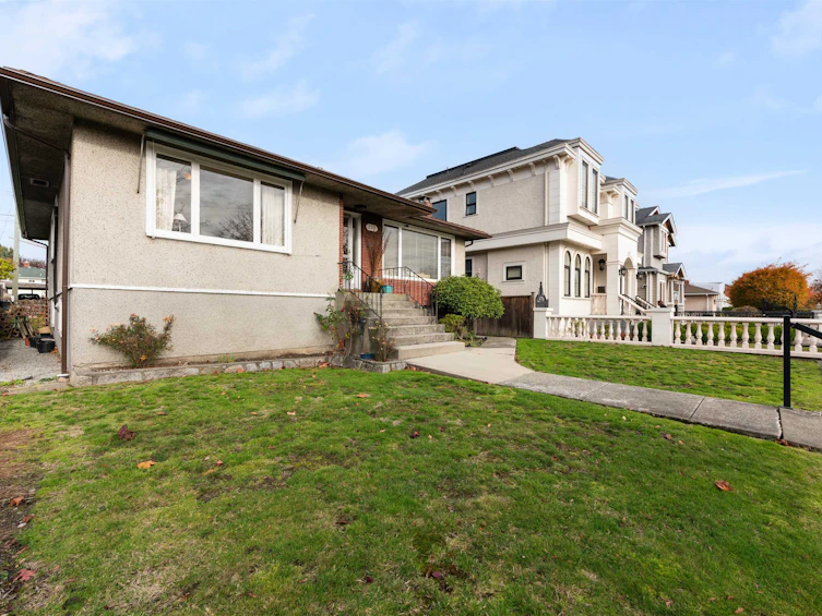 257 W 46th Avenue, Vancouver, BC, V5Y 2X2 - 19