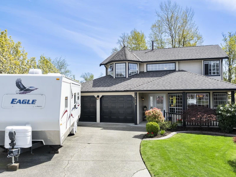 16179 78b Avenue, Surrey BC V4N 0K3