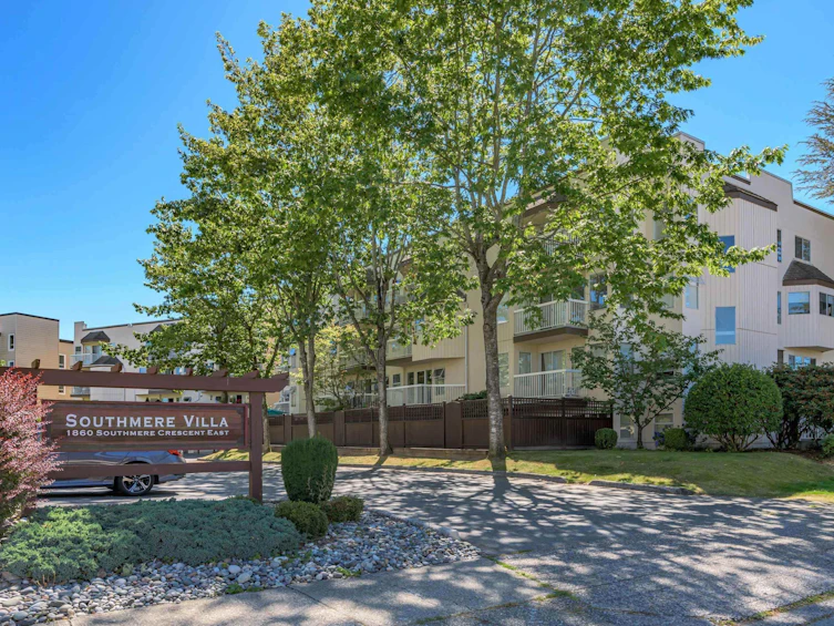 201-1860 E Southmere Crescent, Surrey, BC, V4A 6Y7 - 20