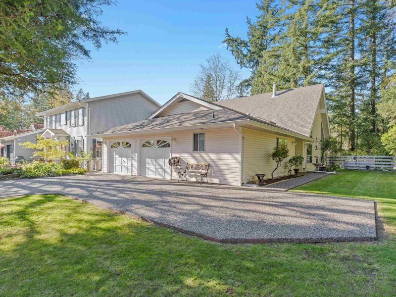 19997 45a Avenue, Langley BC V3A 8C7