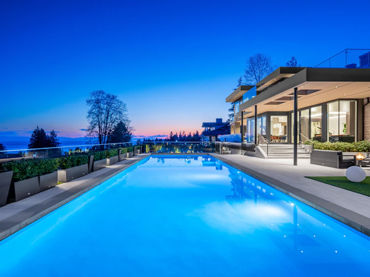 2303 Palmerston Avenue, West Vancouver, BC, V7V 2W2 - 2
