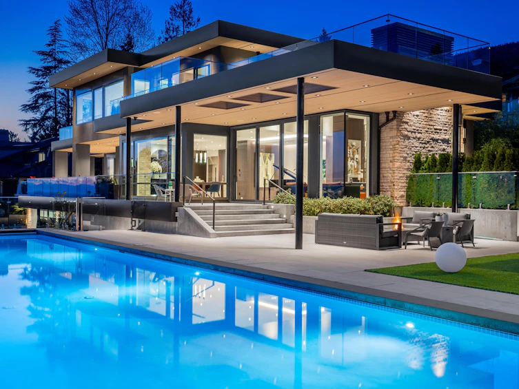 2303 Palmerston Avenue, West Vancouver, BC, V7V 2W2 - 3
