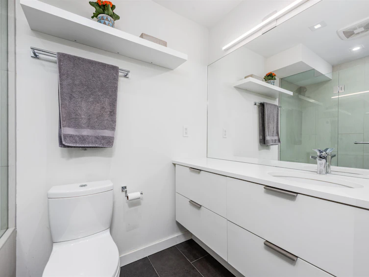 331-1844 W 7th Avenue, Vancouver, BC, V6J 1S8 - 20