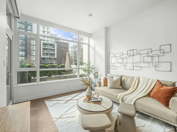 1696 Quebec Street, Vancouver, BC, V6A 3L6 - 10