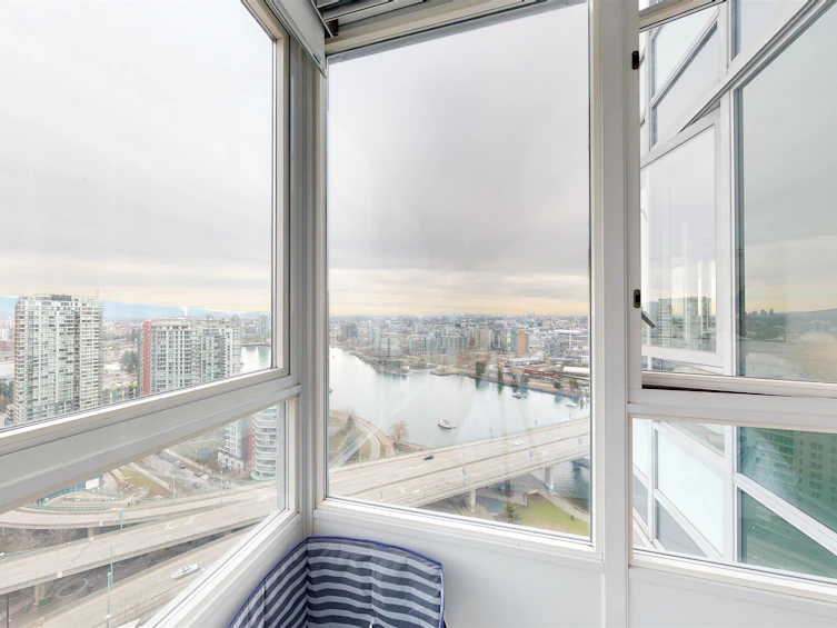 3103-1033 Marinaside Crescent, Vancouver, BC, V6Z 3A3 - 12