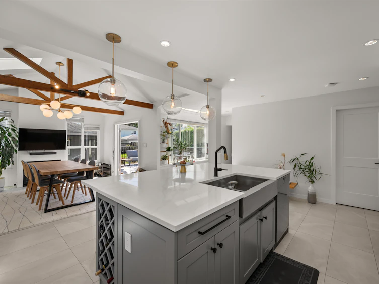2566 Mcbain Avenue, Vancouver, BC, V6L 2C6 - 8