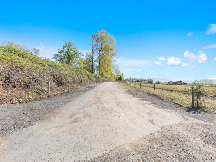 27890 Montesina Avenue, Abbotsford, BC, V4X 1H7 - 18