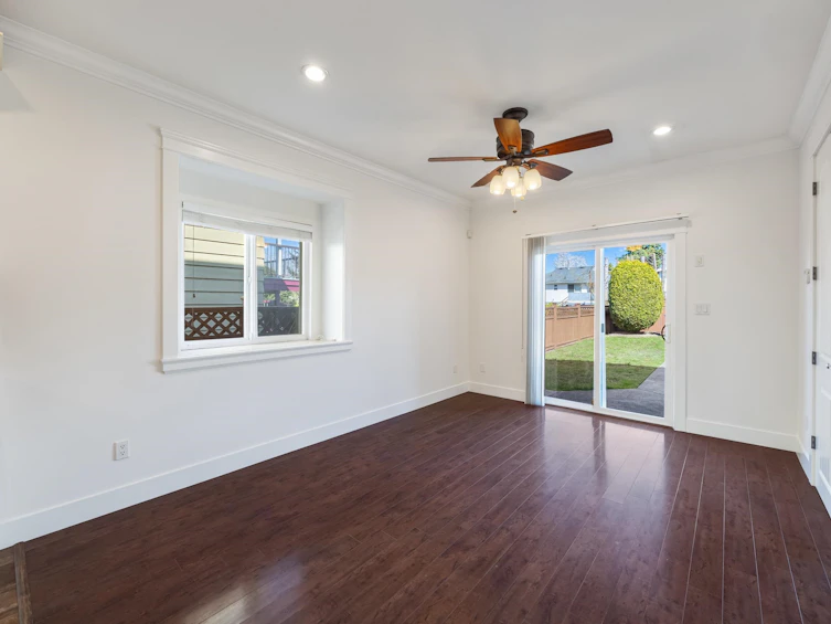 6760 Waltham Avenue, Burnaby, BC, V5H 3V8 - 16