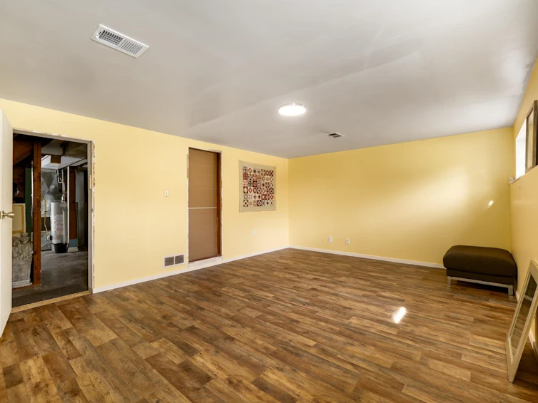 3605 Oxford Street, Vancouver, BC, V5K 1P4 - 15