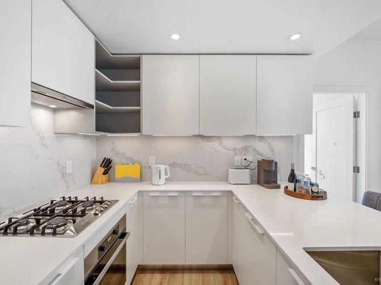 2709-6699 Dunblane Avenue, Burnaby, BC, V5H 0J8 - 9