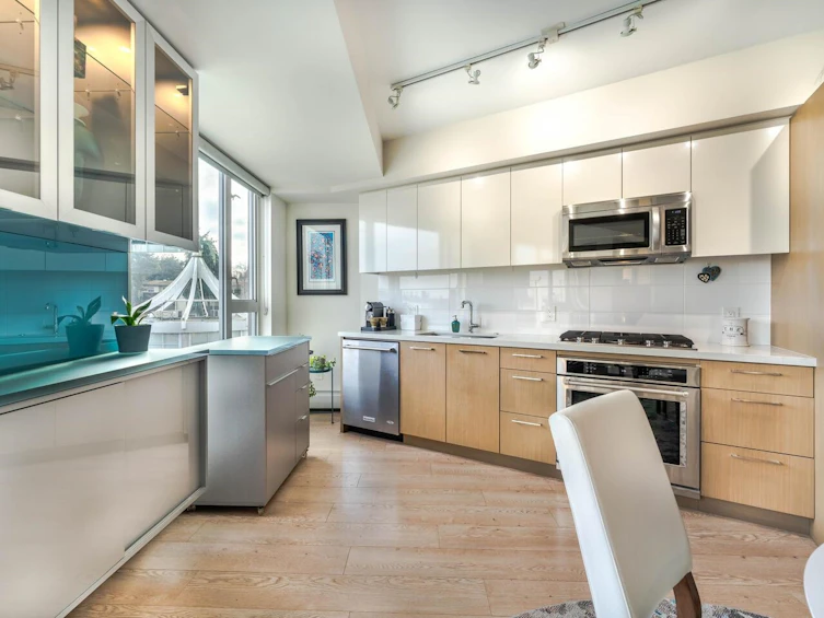 609-417 Great Northern Way, Vancouver, BC, V5T 0G7 - 5