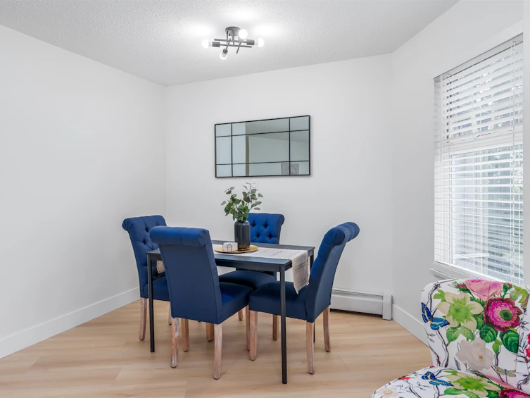214-1850 E Southmere Crescent, Surrey, BC, V4A 6Y6 - 5