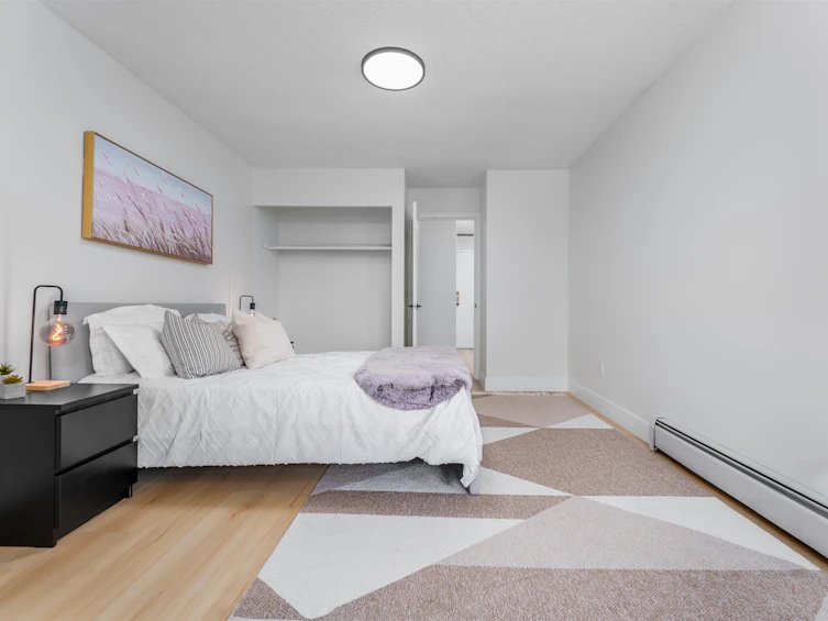 214-1850 E Southmere Crescent, Surrey, BC, V4A 6Y6 - 4