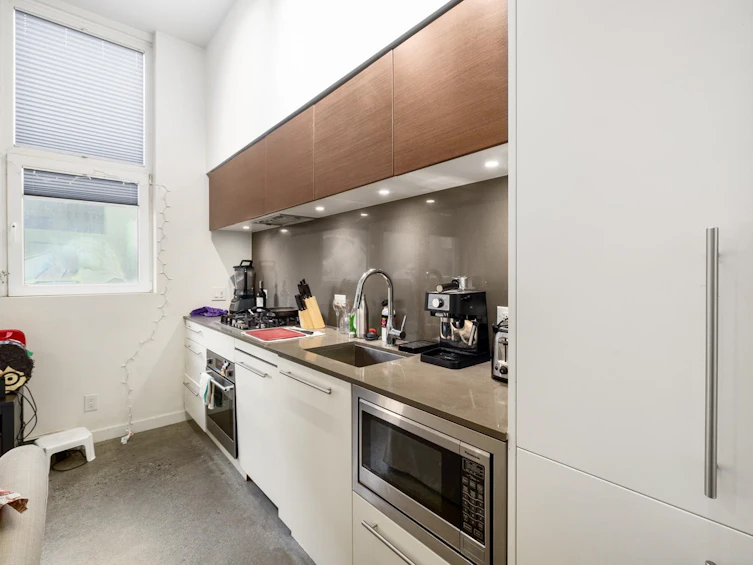 208-150 E Cordova Street, Vancouver, BC, V6A 0E7 - 4