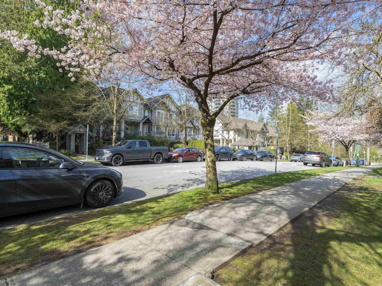 2-7503 18th Street, Burnaby, BC, V3N 5E8 - 29