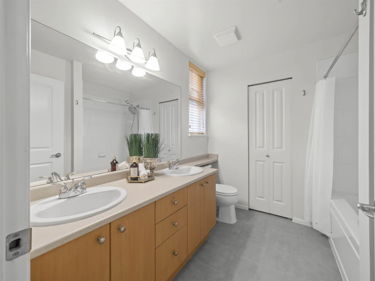 2-7503 18th Street, Burnaby, BC, V3N 5E8 - 17