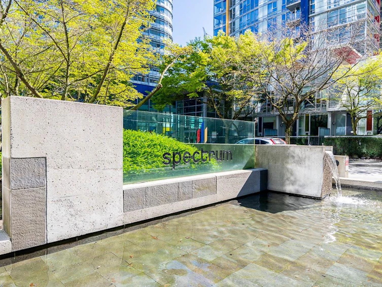 2803-111 W Georgia Street, Vancouver, BC, V6B 1T8 - 2