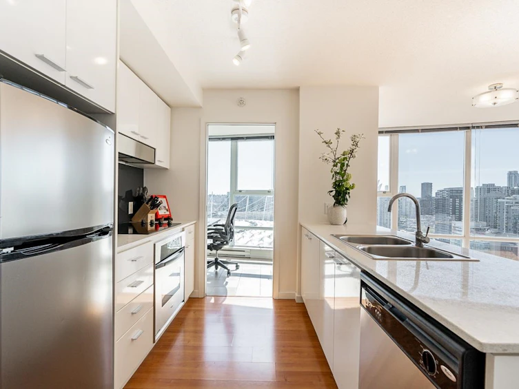 2803-111 W Georgia Street, Vancouver, BC, V6B 1T8 - 7