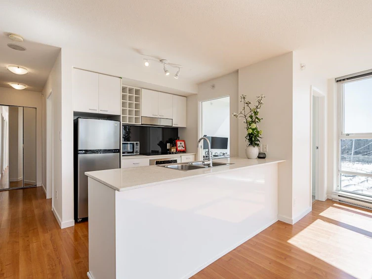 2803-111 W Georgia Street, Vancouver, BC, V6B 1T8 - 9