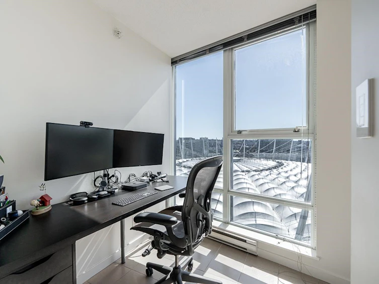 2803-111 W Georgia Street, Vancouver, BC, V6B 1T8 - 18