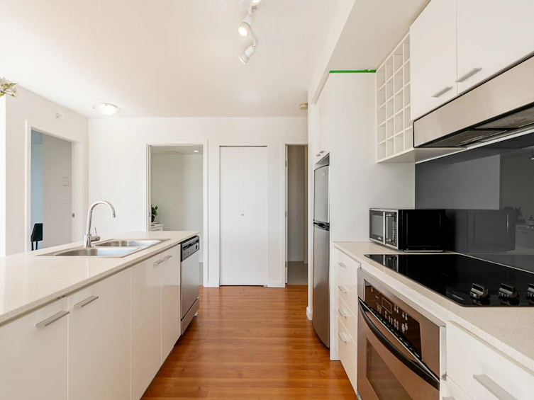 2803-111 W Georgia Street, Vancouver, BC, V6B 1T8 - 8
