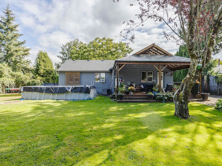 12451 203 Street, Maple Ridge, BC, V2X 4W3 - 27