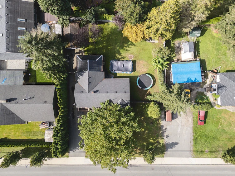 12451 203 Street, Maple Ridge, BC, V2X 4W3 - 2
