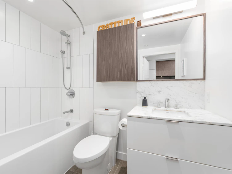 411-209 E 7th Avenue, Vancouver, BC, V5T 0H3 - 12