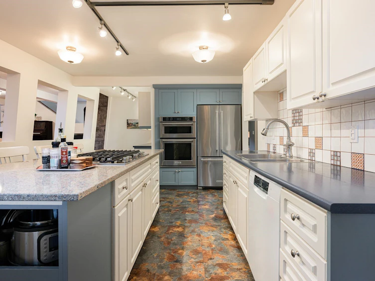 850 Bolton Road, Bowen Island, BC, V0N 1G2 - 9