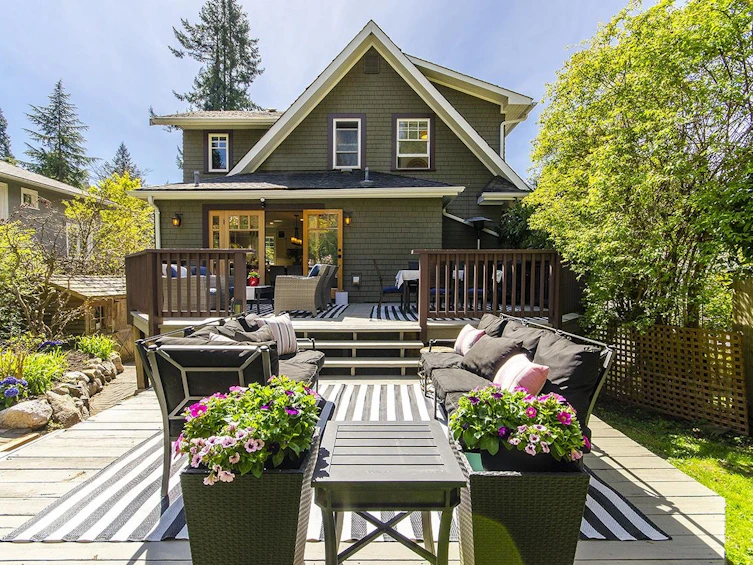116 E Carisbrooke Road, North Vancouver, BC, V7N 1M9 - 27