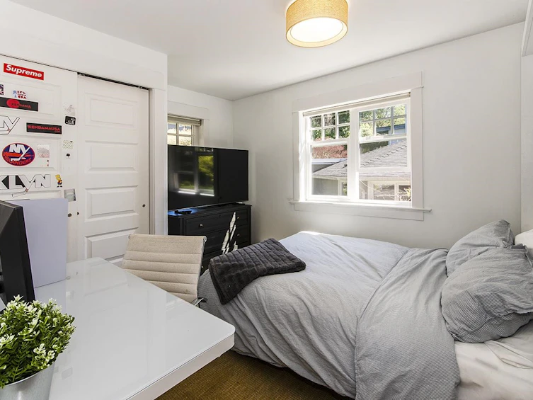 116 E Carisbrooke Road, North Vancouver, BC, V7N 1M9 - 26