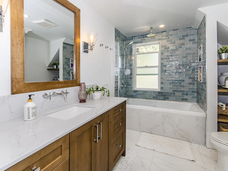 116 E Carisbrooke Road, North Vancouver, BC, V7N 1M9 - 22