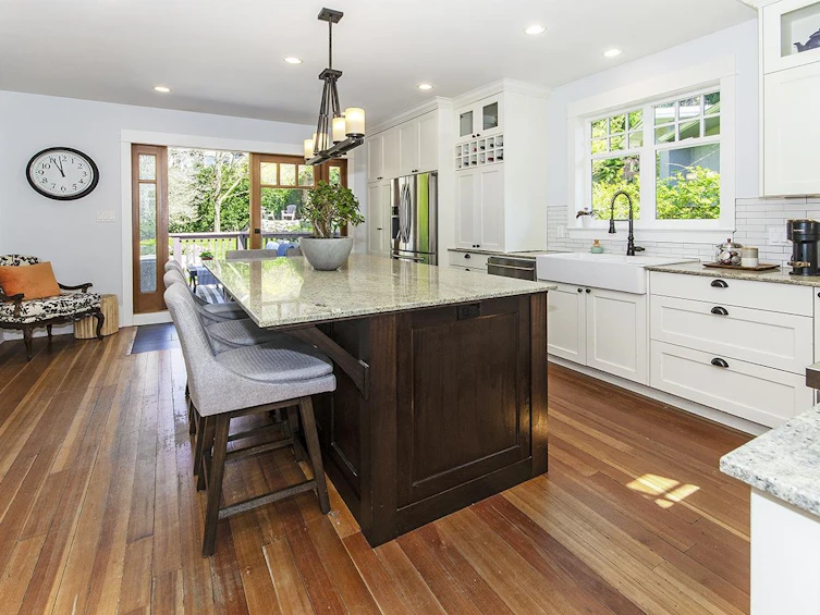 116 E Carisbrooke Road, North Vancouver, BC, V7N 1M9 - 9