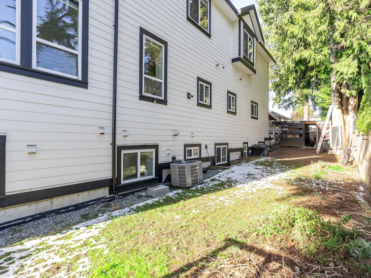 8646 154a Street, Surrey, BC, V3S 3N8 - 32
